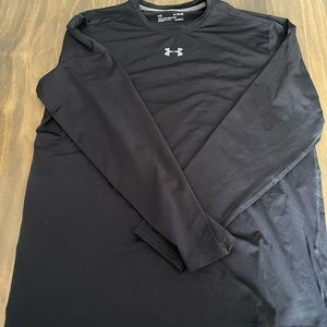 Black Under Armour Cold Gear long sleeve shirt